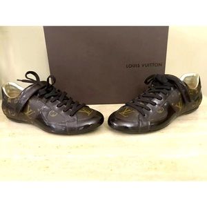 Louis Vuitton Leather Sneakers 37.5 women